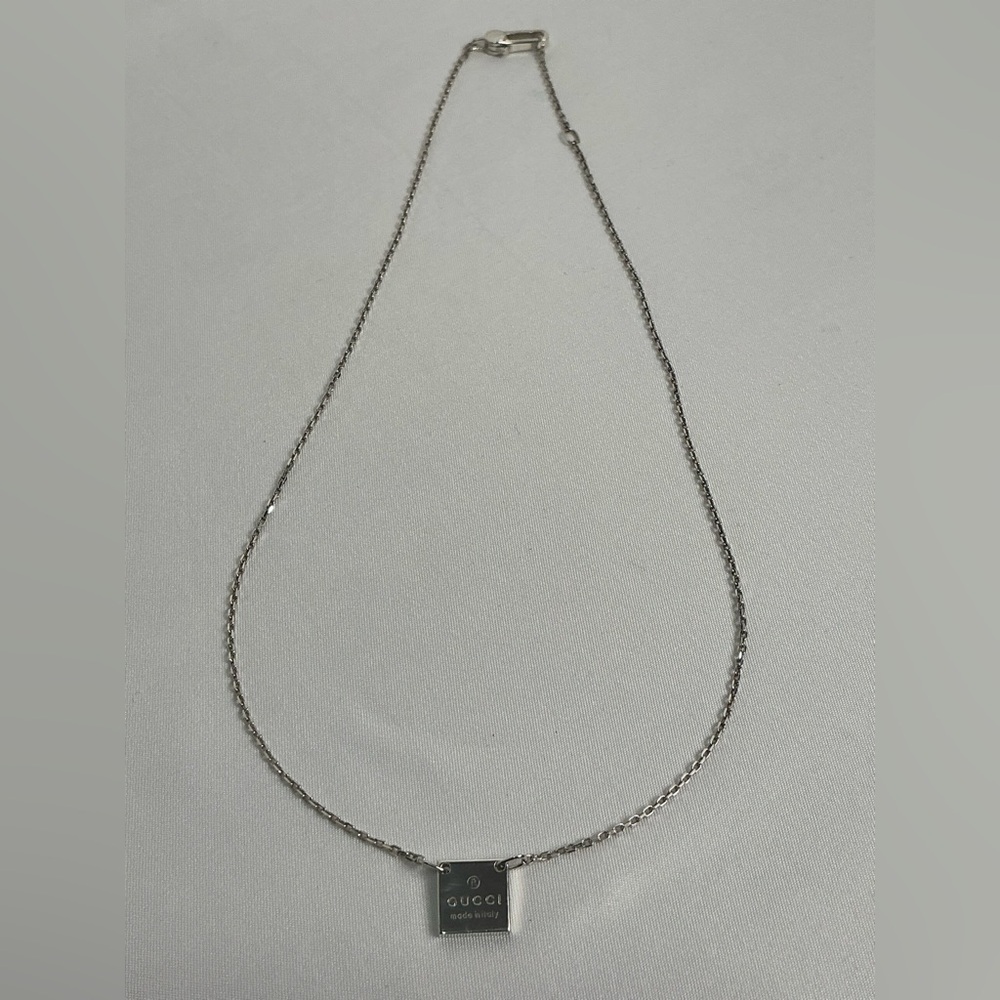 Authentic Gucci Square Plate Tag Pendant 925 Silver Necklace Signature Clasp - Picture 12 of 14